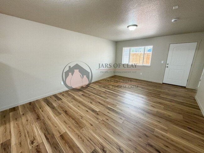 Photo - 1010/1012 NW Highlands Loop Unit 1010 NW Highlands Loop