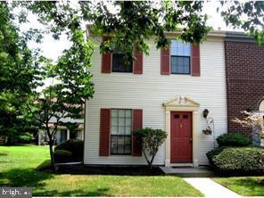 Photo - 15 Drewes Ct Townhome