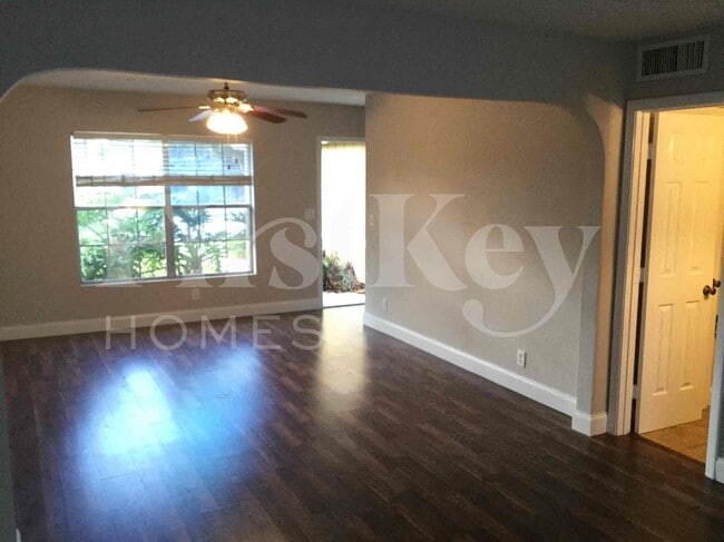 Photo - 5227 Adams Rd