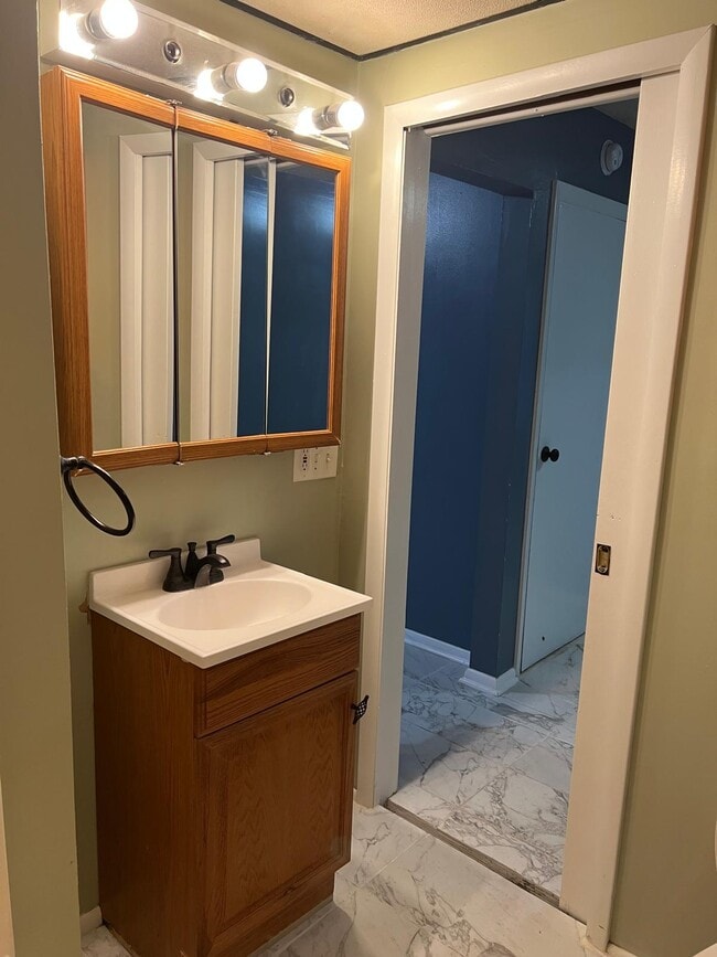 Photo - 2 Tracy St Unit 2 Bedroom