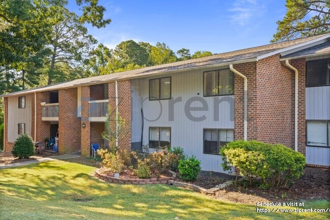 Building Photo - 1022 Sandlin Pl Rental