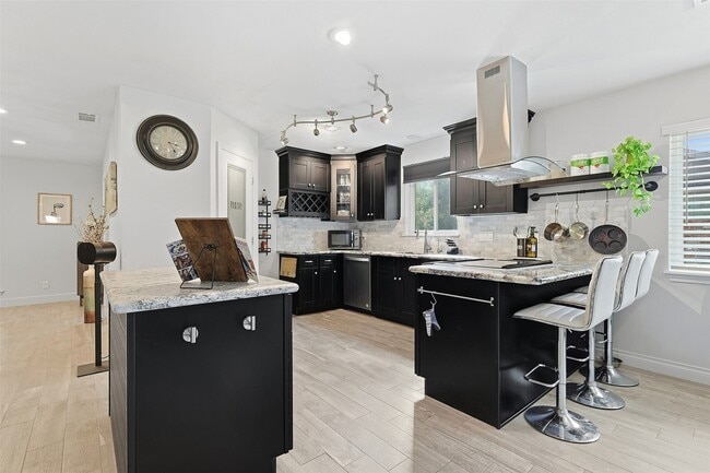 Photo - 5218 Imogene St