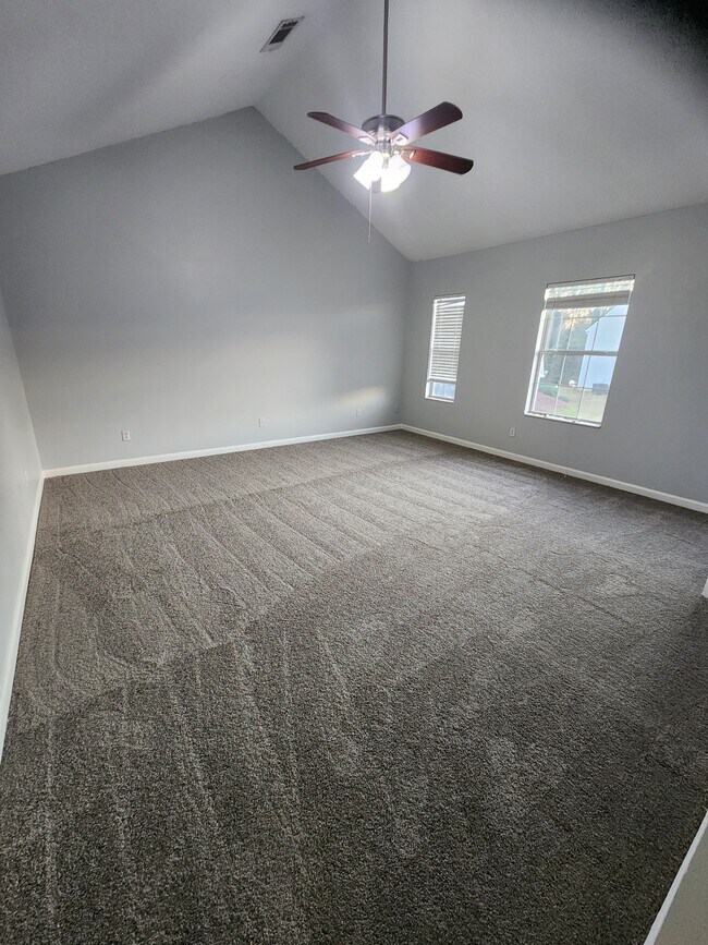 Photo - 2378 Charleston Pointe SE