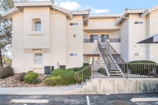 Building Photo - 3320 S Fort Apache Rd Unit 213