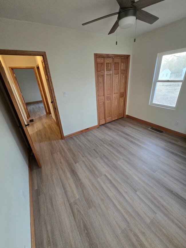 Photo - 804 Hanna Blvd