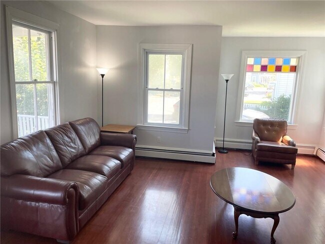 Photo - 22 Summer St