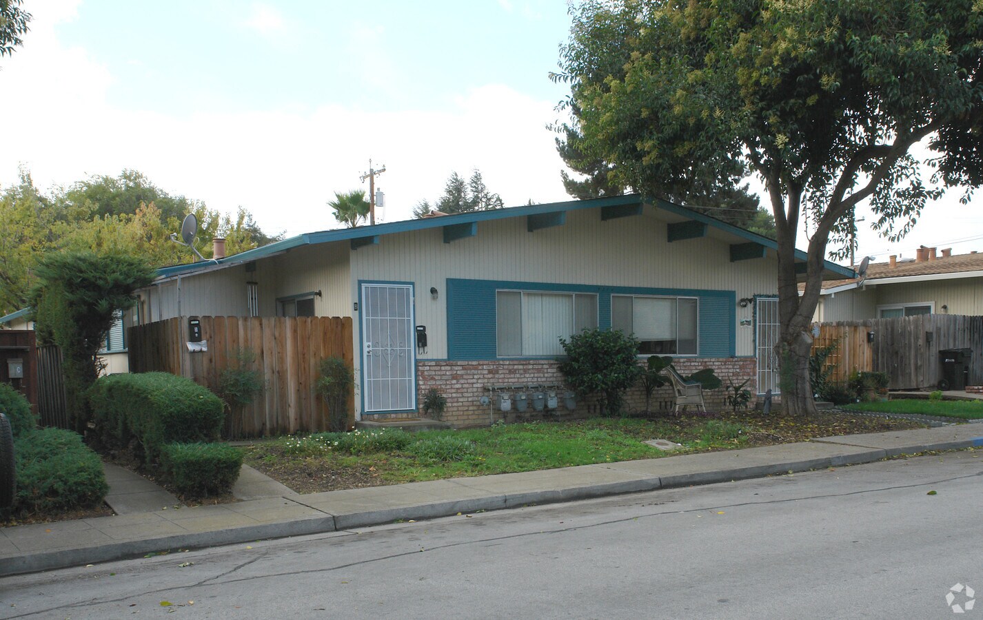 Photo - 3274 Brookdale Dr