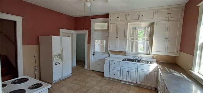 Photo - 2517 Olive St