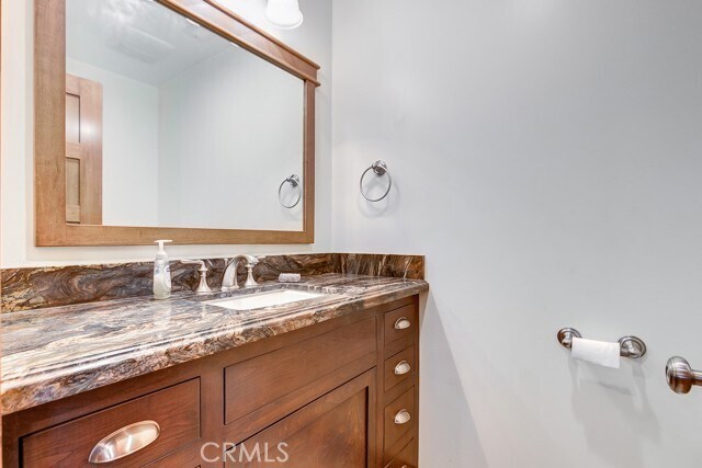 Photo - 520 N Orange St