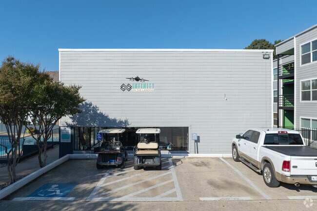 Leasing Center