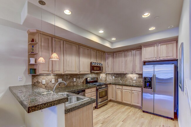 Photo - 440 Laramie Blvd