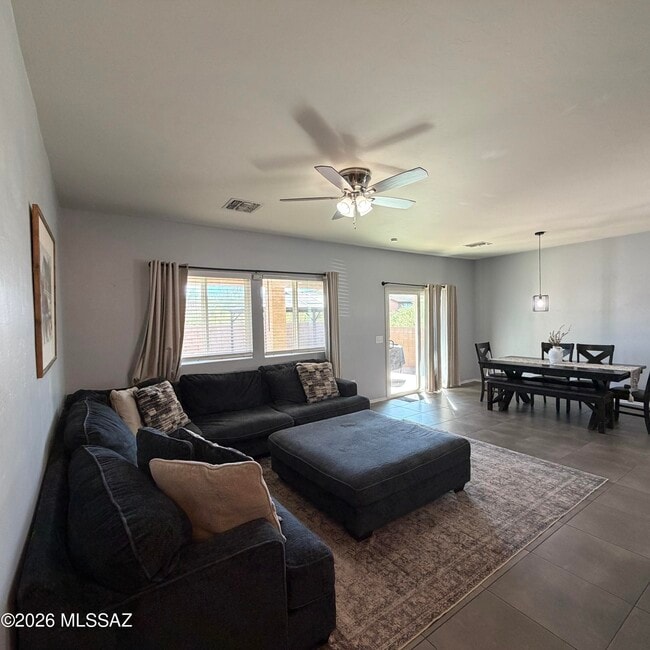 Photo - 726 S Harry P Stagg Dr