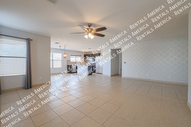 Photo - 1324 S Mosley Ct