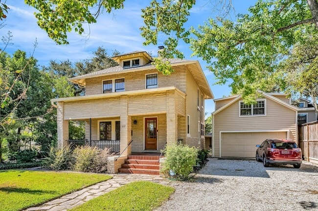 Building Photo - 1117 Harvard St