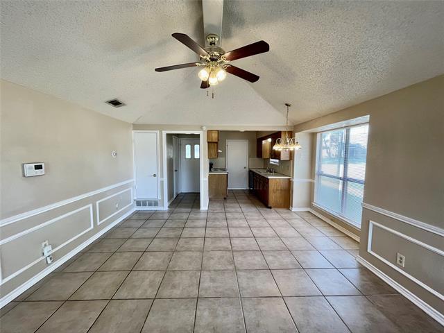 Photo - 1105 Valley View Dr