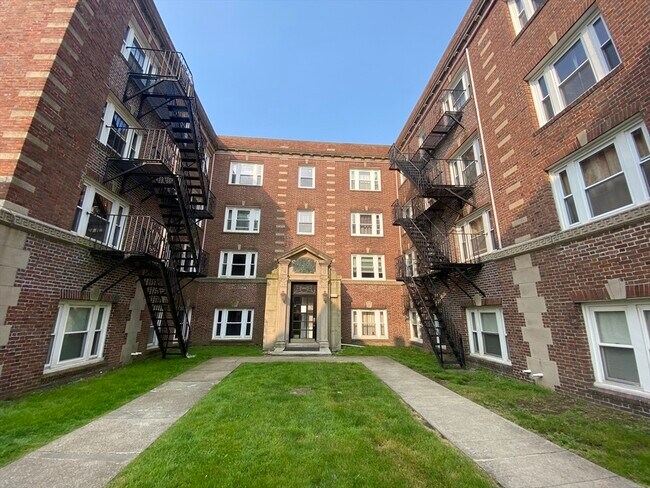 Photo - 40 Butler Rd Unit 104