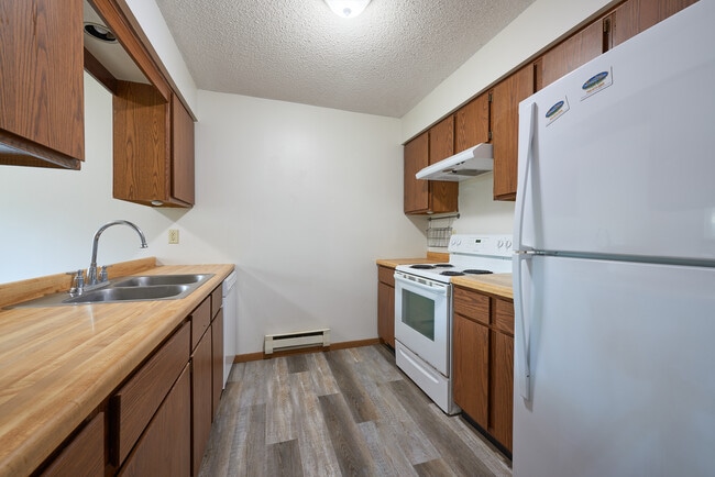 Photo - 5 Somerset Dr Unit 5