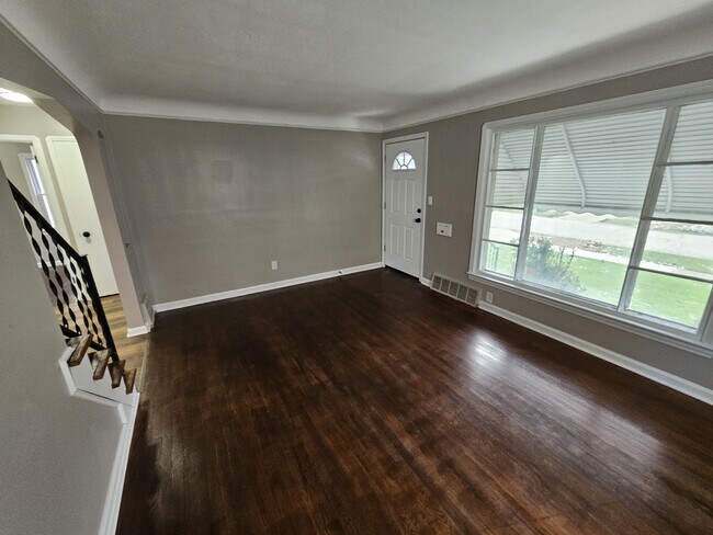 Photo - 19807 Gardenview Dr