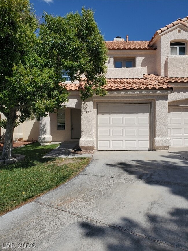 Building Photo - 5432 Royal Vista Ln