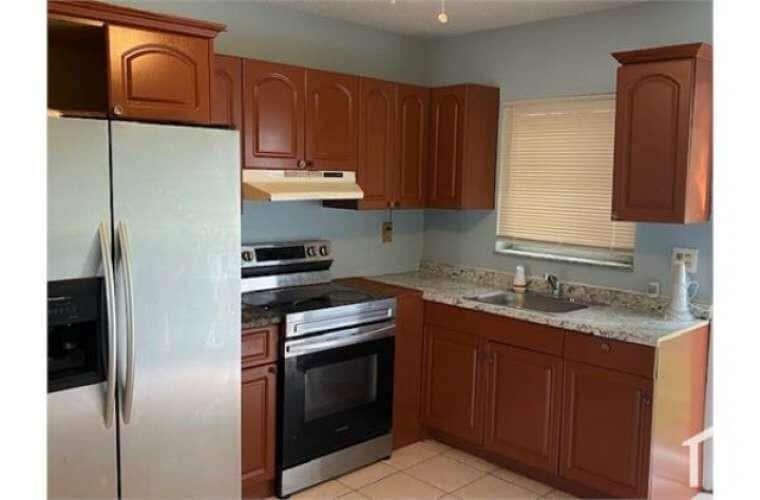 Photo - 3370 NW 8th Pl