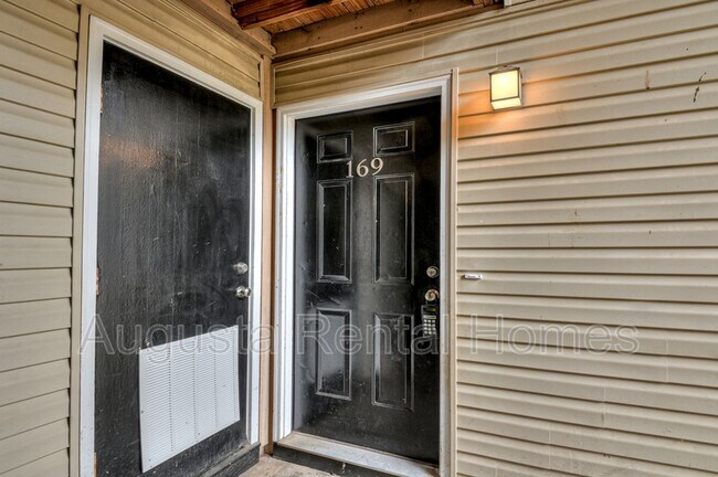 Photo - 169 Chalet North CT