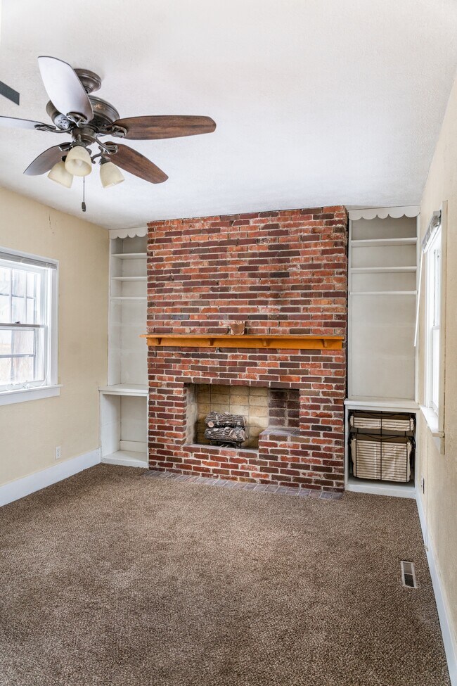 Photo - 712 W 22nd St