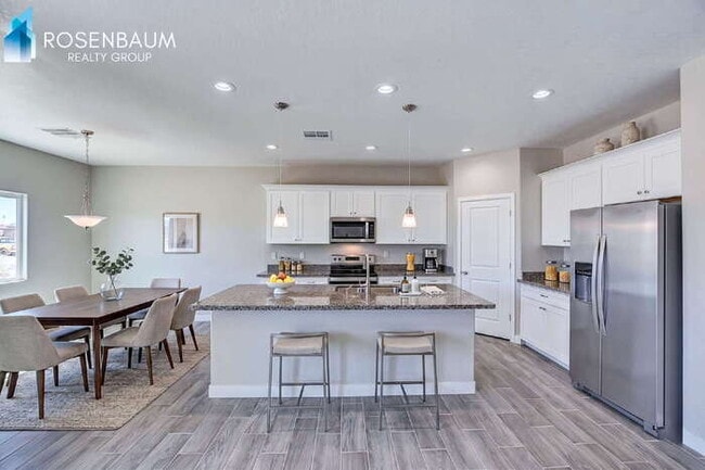 Photo - 10261 W Concordia Dr