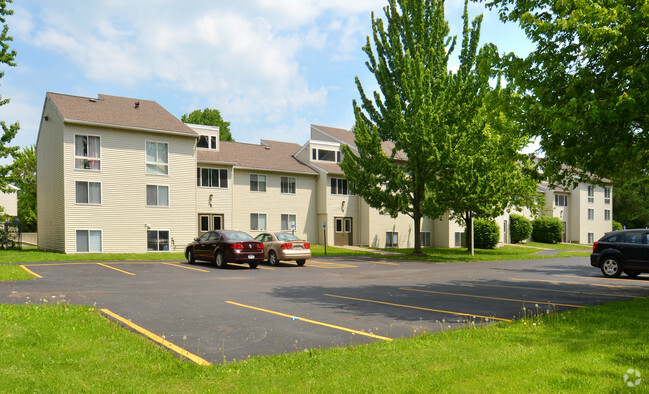 Minoa Estates - Minoa Estates Apartments