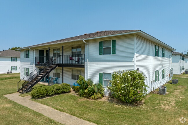 Exterior Corridor Units With Balconies Available - Riverwalk Apartments