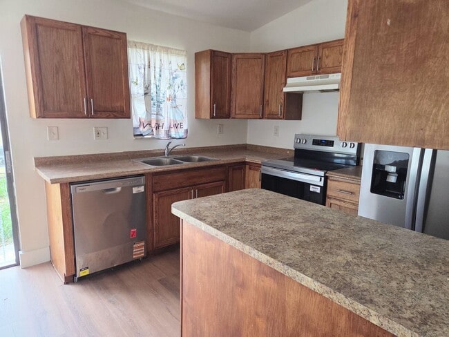 Photo - Fully Renovated 3BR/2BA Townhome with New Bathrooms & Fenced Yard