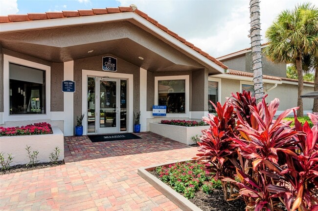 Entry to Clubhouse.