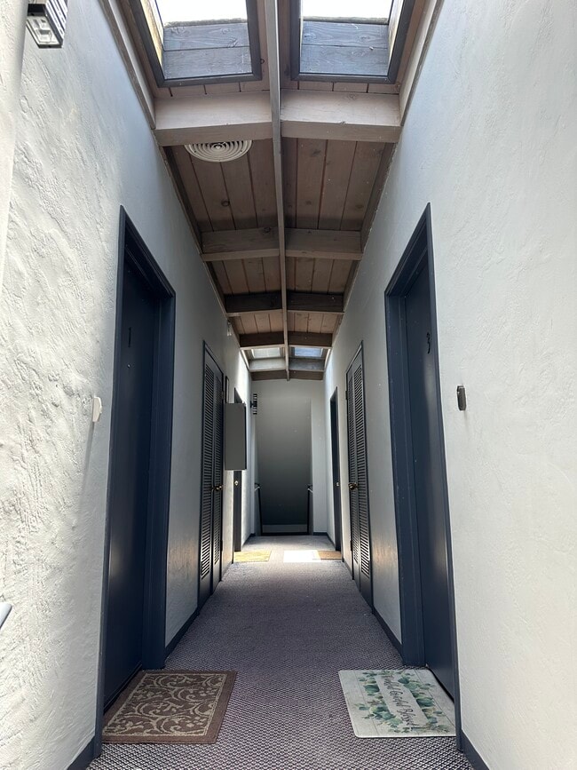 Photo - 1011 2nd St Unidad Studio- Utilities Paid