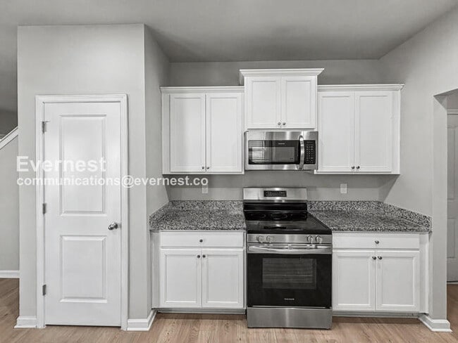 Photo - 322 Bertha Honey Stewart Dr