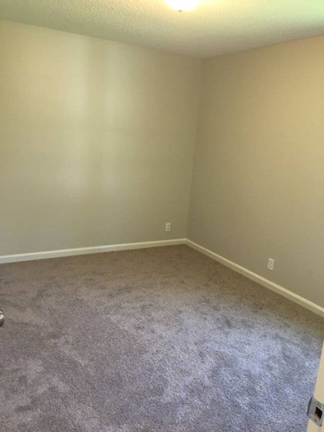 Photo - 4823 Shadowlawn Dr