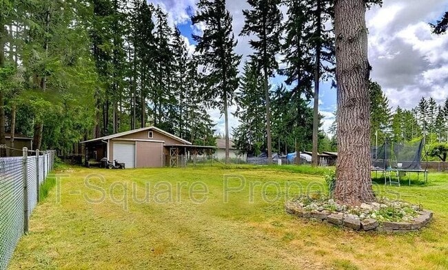 Photo - 16200 Avondale Rd NE