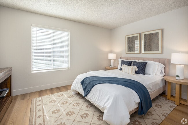Pacific Crest Apartments