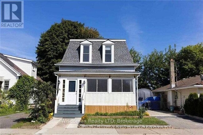4466 FOURTH AVENUE - 4466 FOURTH AVENUE