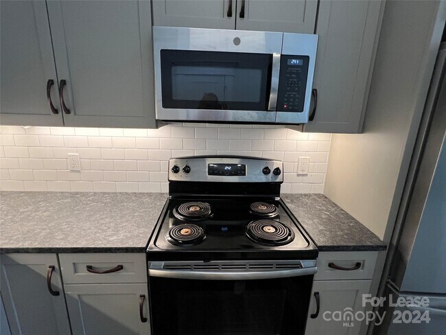 Photo - 130 E Innes St Unit 106