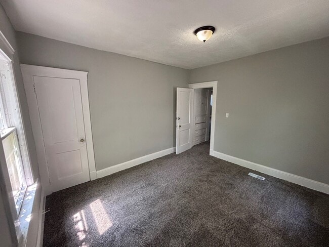 Photo - 1750 Alcoy Rd Unit 1