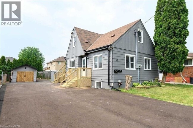 Photo - 65 Nash Rd N