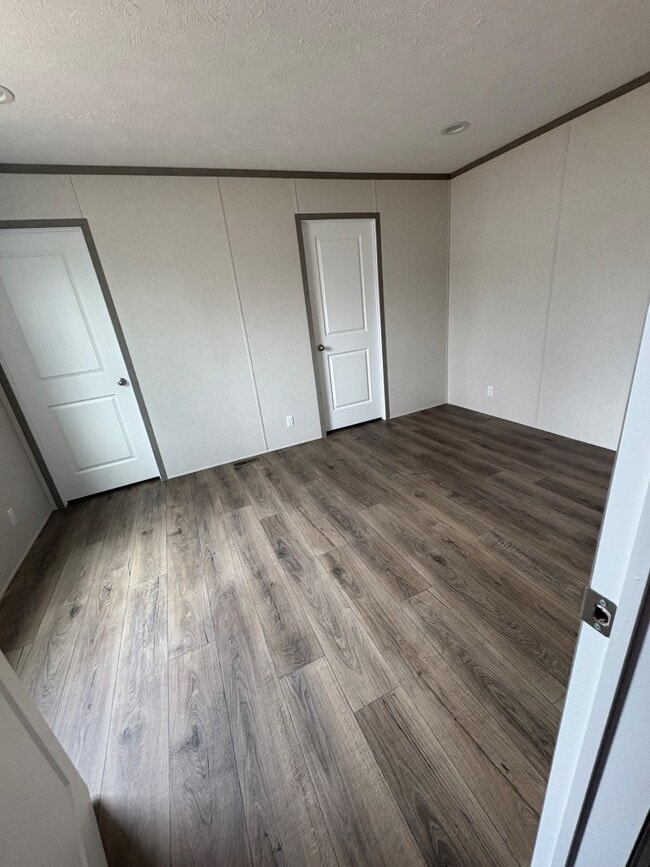 Photo - 136 Court Rd