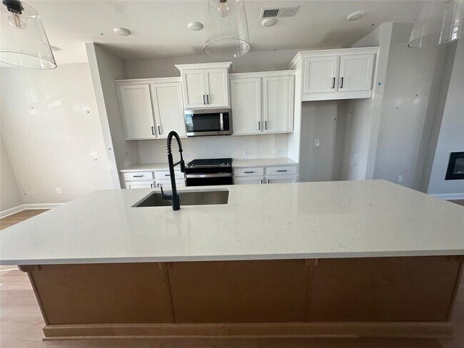 Photo - 1925 AUDRA Aly