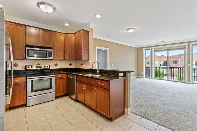 Photo - 953 Ingleside Ave Unit 312