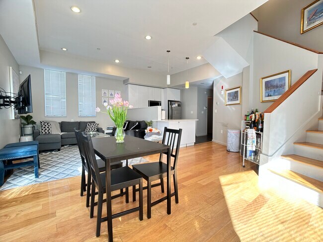 Building Photo - 20 Glenville Ave Unit 2