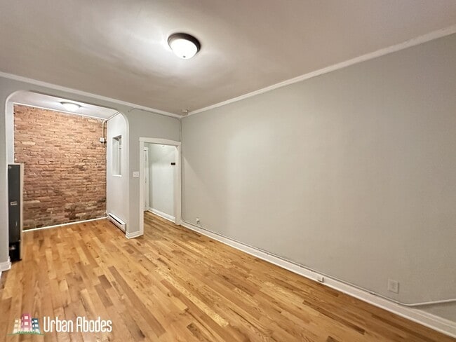 Photo - 515 W Melrose St Unit A05C