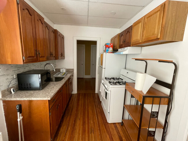 Photo - 1857 Colden Ave Apartments Unit #3