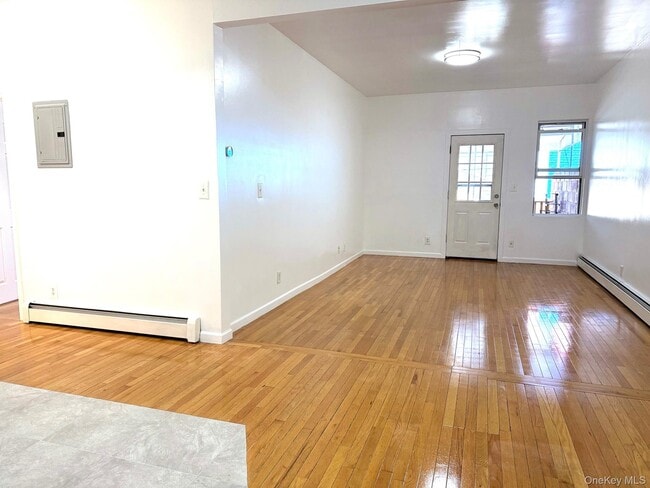 Photo - 235 Starr St Unit 1R