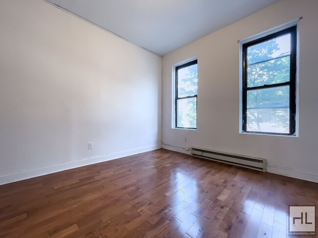 TROUTMAN STREET / Spacious Bushwick 2-Bed ... - TROUTMAN STREET / Spacious Bushwick 2-Bed ... Apartment Unit 4R