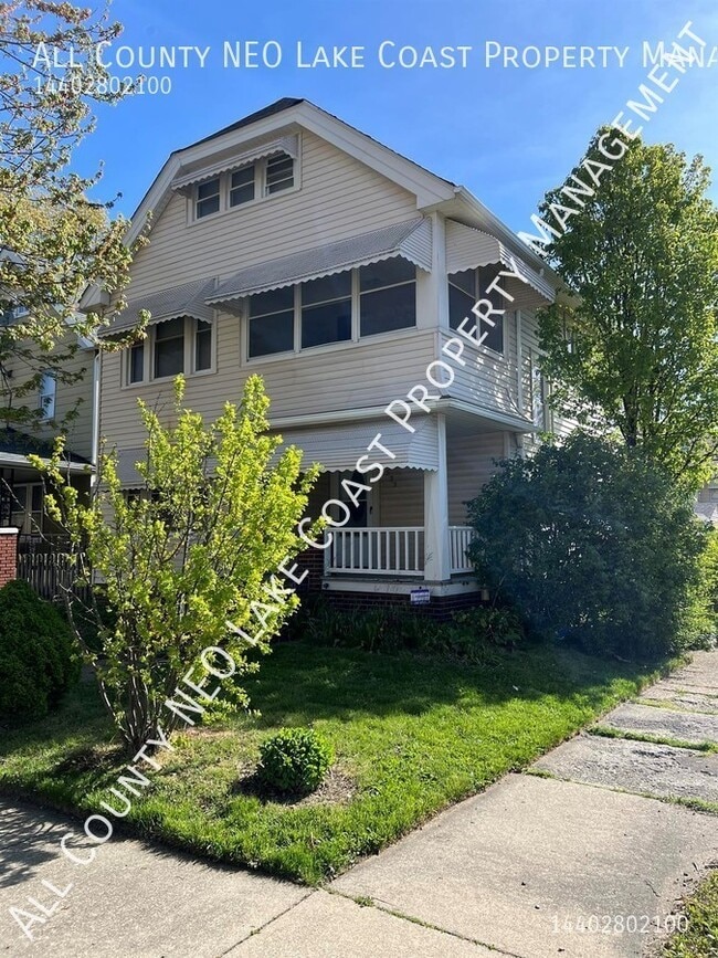 Building Photo - 3533 W 129th St Unit 2