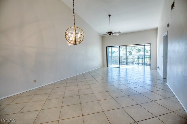Photo - 15493 Admiralty Cir Unit 10